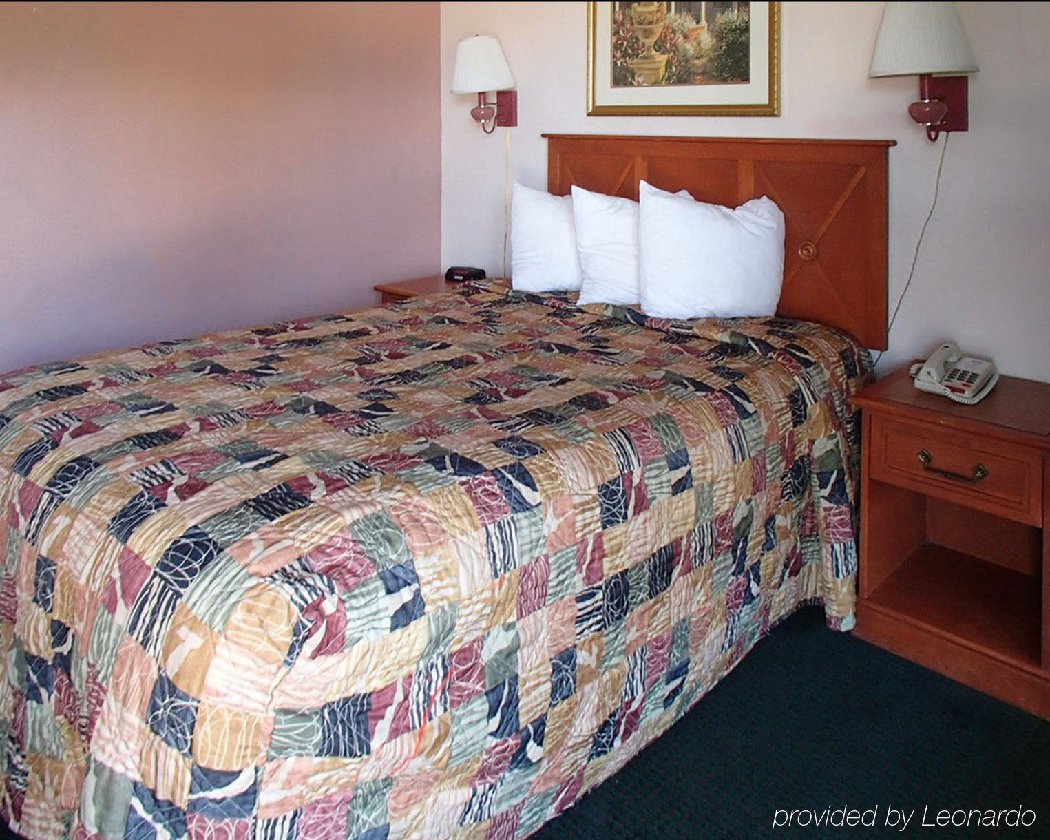 Rodeway Inn Leesburg Chain Of Lakes Екстер'єр фото